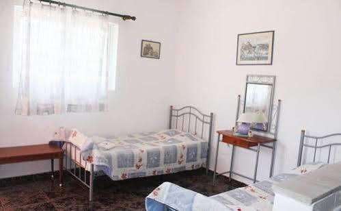 Yannis Pothoulakis Apartments Almirida Eksteriør billede